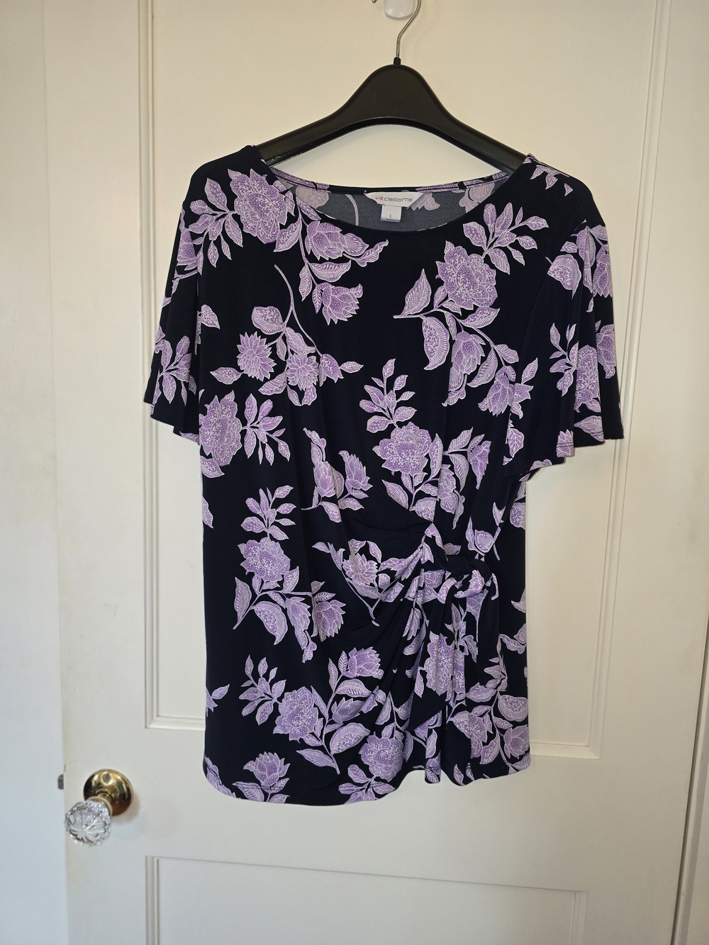 Liz Claiborne Navy Blue Top with Lavender Floral Twist Front L